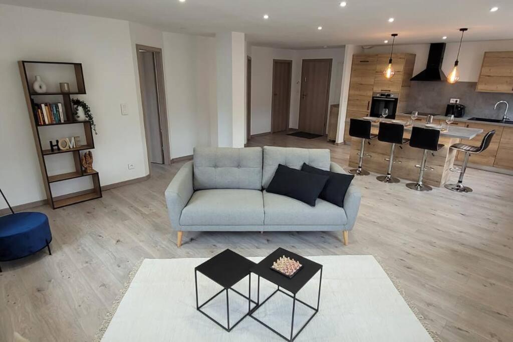Superbe Appartement Neuf Et Cosy 77 M2 Villers-le-Lac Esterno foto